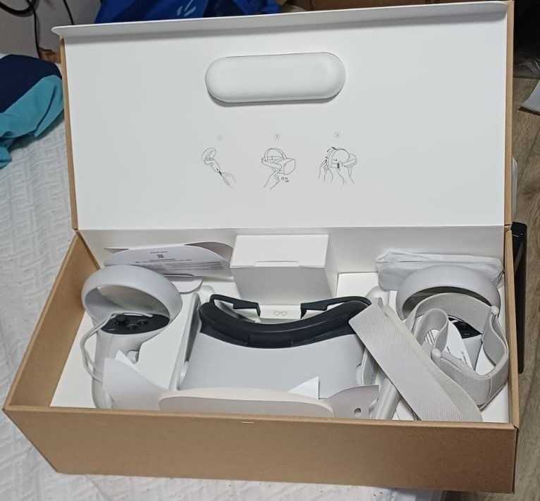 Meta Quest 2 VR Headset 128 GB + Battery Head Strap - photo 5