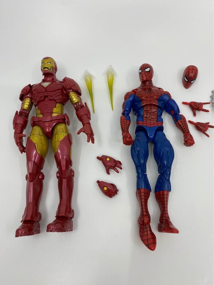Marvel Legends Loose Figures Lot - photo 2