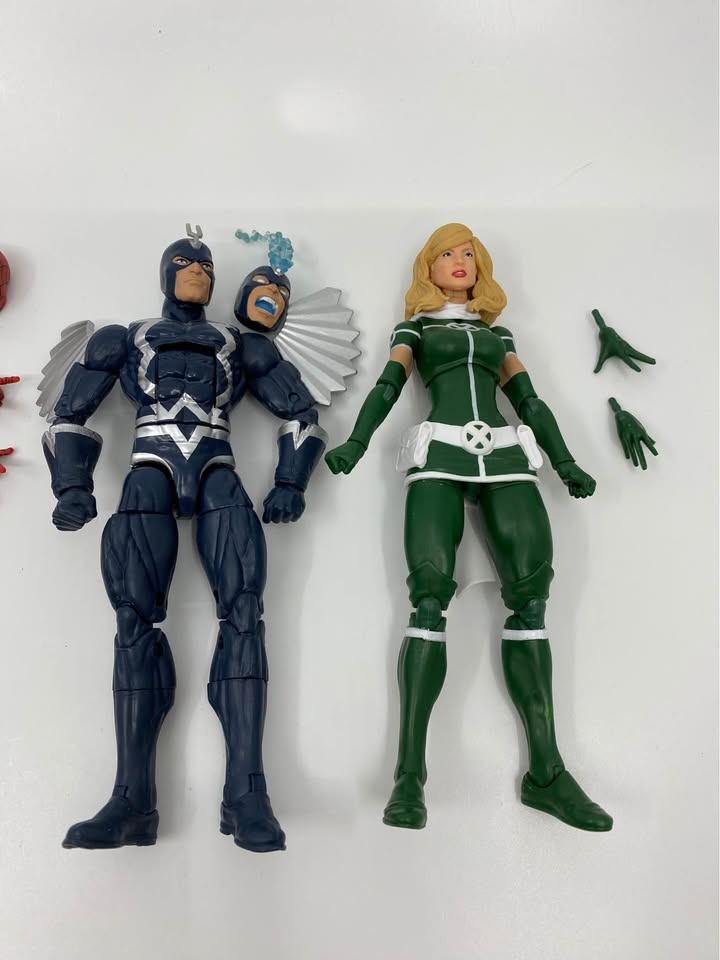 Marvel Legends Loose Figures Lot - photo 3