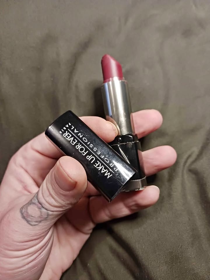 Make Up Forever Rouge Artist Lip 7