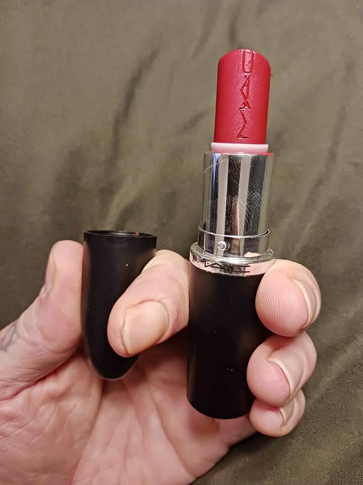 MAC Russian Red Lipstick - lightly used