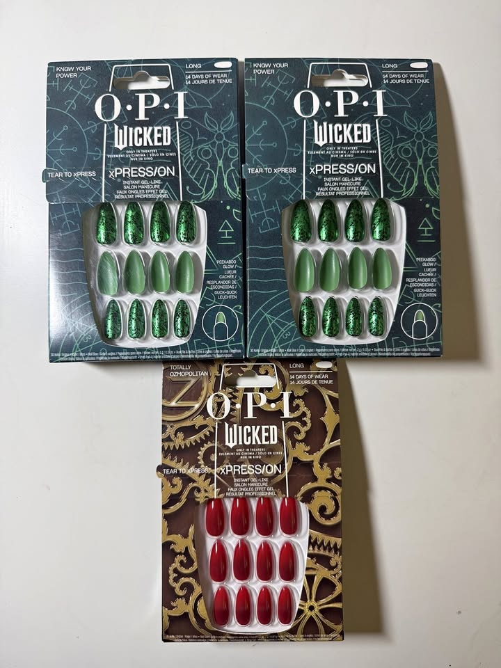 OPI Wicked xPRESS/ON Press On Nails