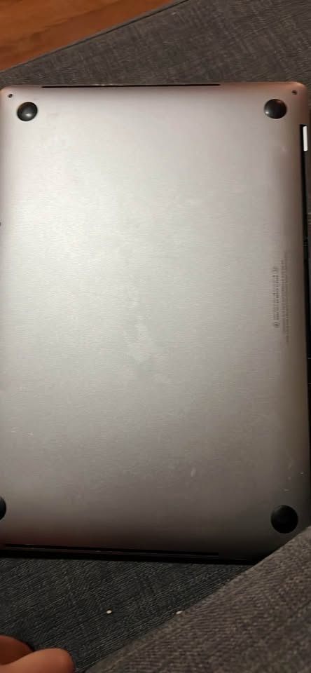 Macbook Pro 2019 Touch Bar 4 Thunderbolt - photo 3