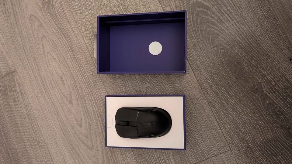 NZXT Lift Elite Wireless Gaming Mouse - photo 2