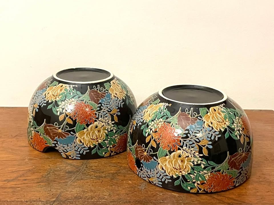 Ceramic Noodle Bowls with Chopstick Rests (Set of 2) - photo 5