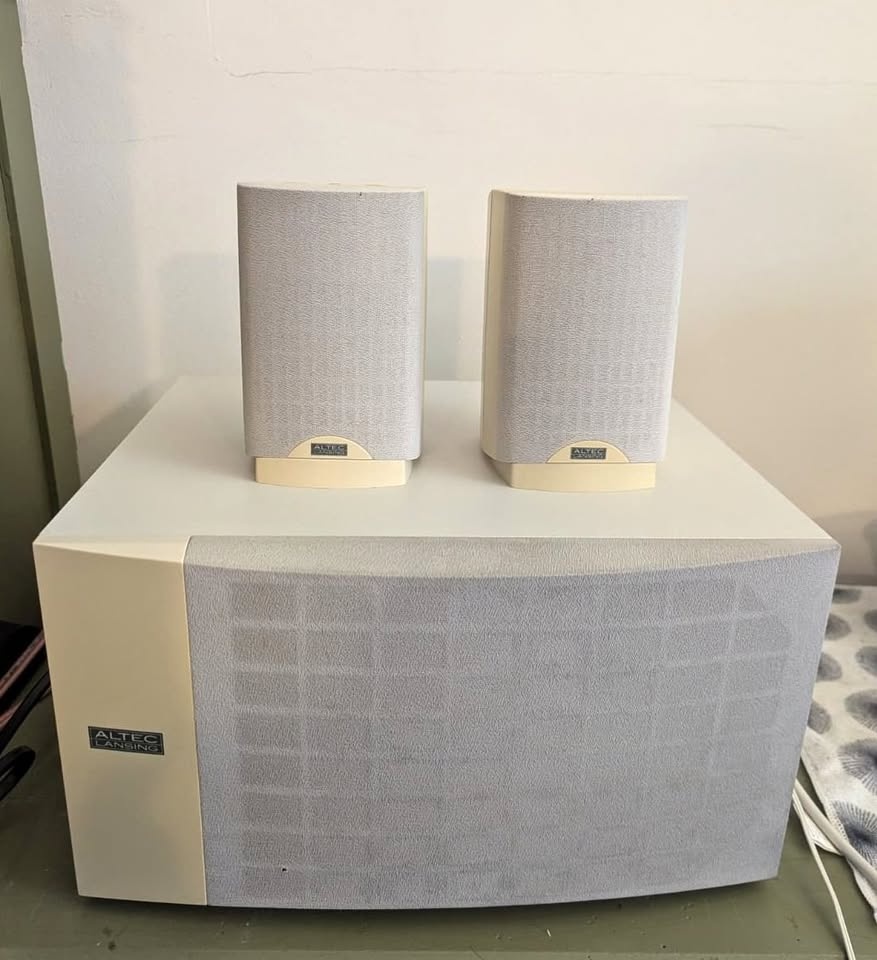 Altec Lansing 2.1 Desktop Speakers
