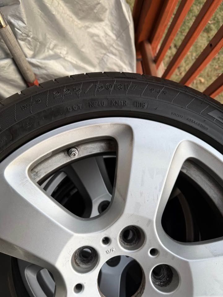 4 Good Year Tires 225/50r17 - photo 5