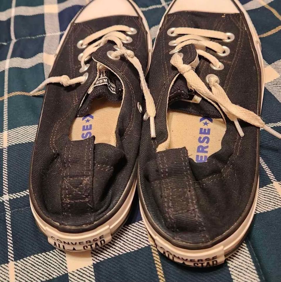 Black and White Converse Trainers - Size 8.5 - photo 2