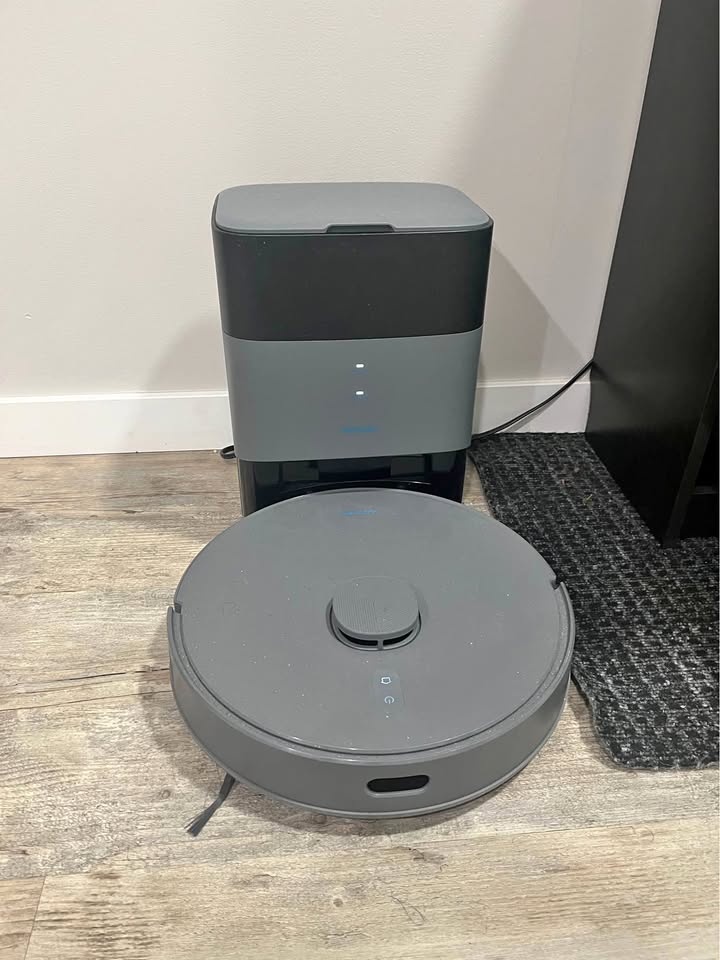 AIRROBO T25+ Robot Vacuum & Mop Combo – 5500Pa – Self-Emptying