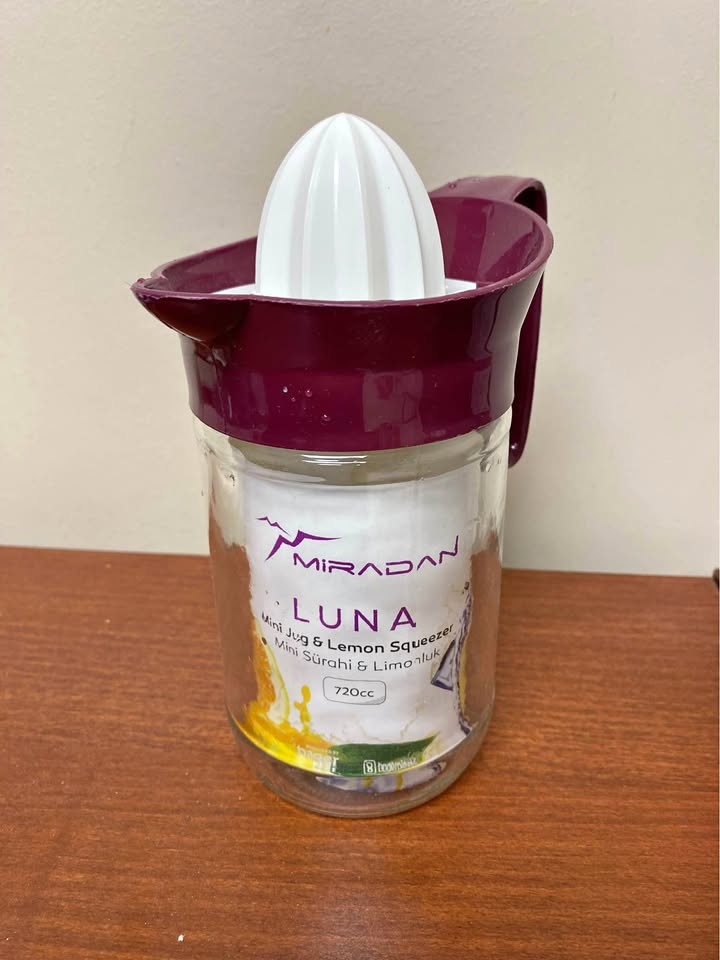 Luna Mini Glass Jug & Lemon Squeezer / Juicer
