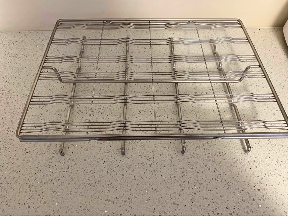 Stackable Metal Cooling Racks $30