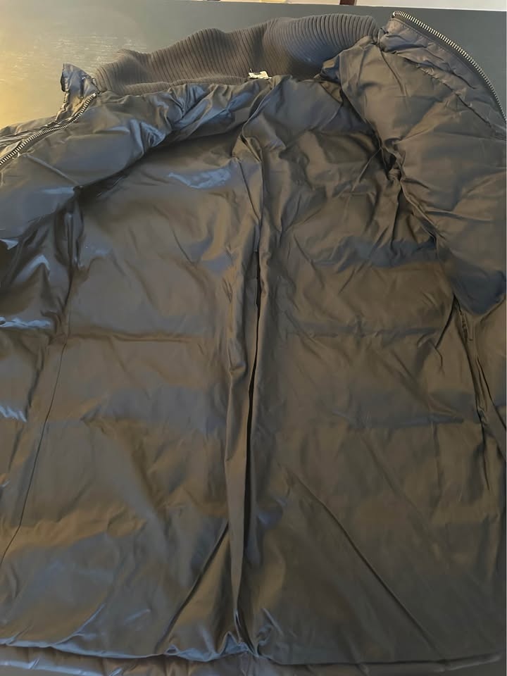 🥕Little Marc Jacobs Black Puffer Coat - Size 10 - photo 4