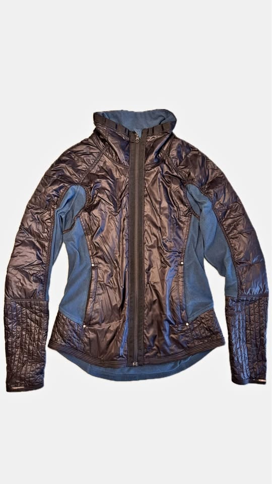 Lululemon Down For A Run Hybrid Jacket - Black/Blue - S