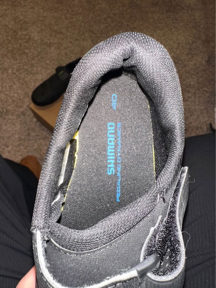 Shimano RC1 Size 40 Cycling Shoes - photo 3