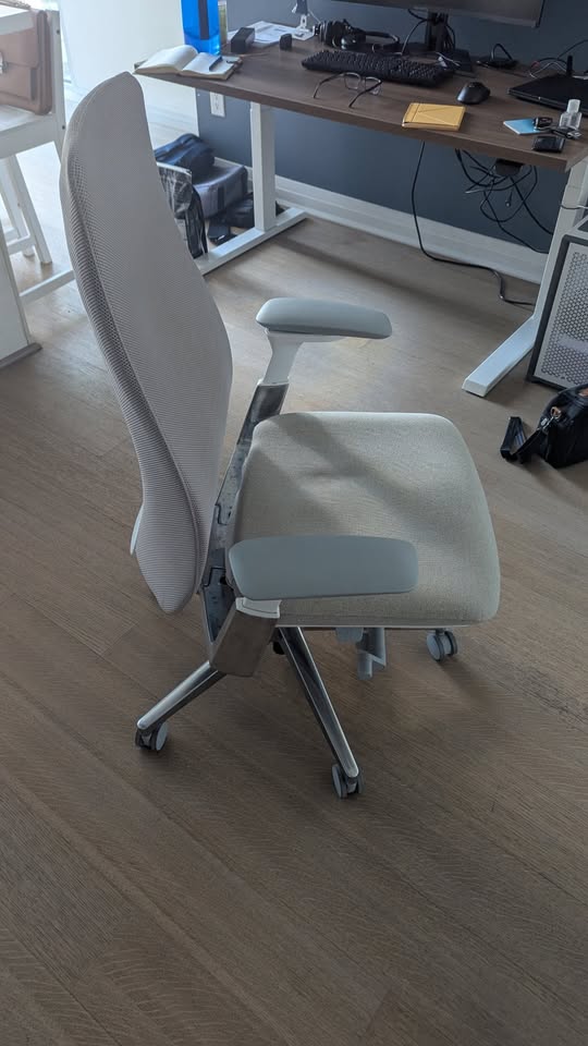 Haworth Fern Office Chair - Like New! - photo 3