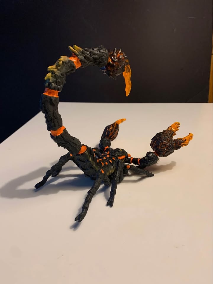 Schleich Lava Scorpion - photo 2