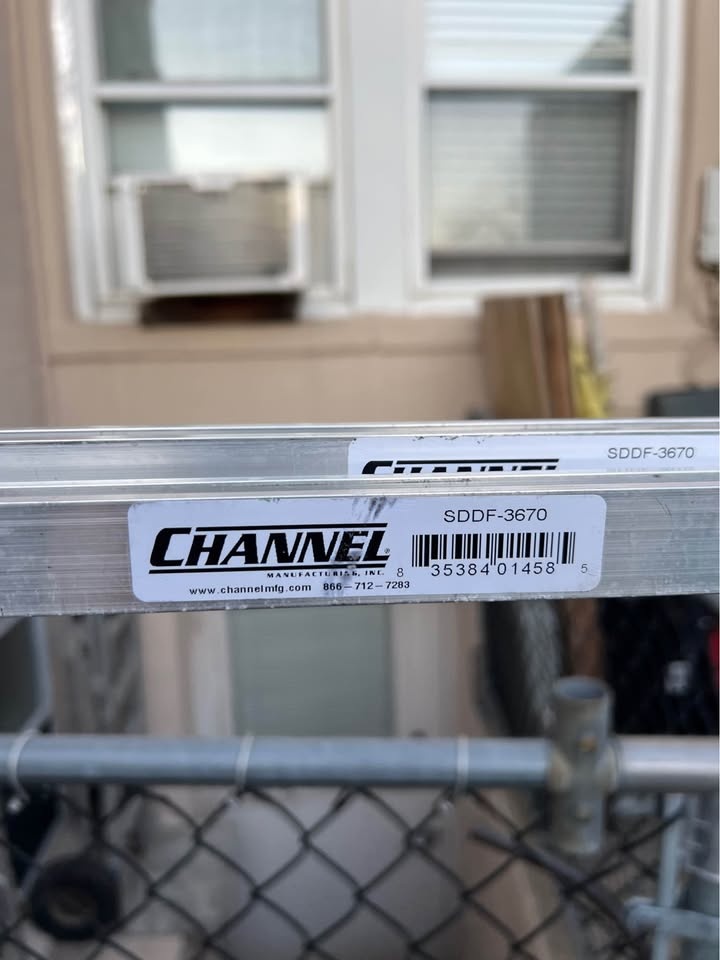 LOT OF (3) Channel SDDF-3670 36" x 70" Standing Social Dividers - photo 2