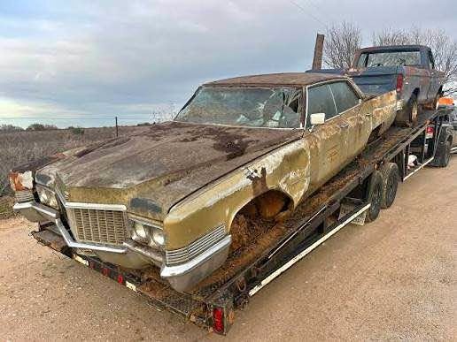 JUNK CARS WANTED!