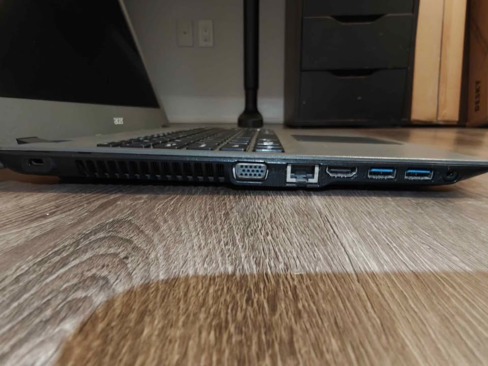 Acer Aspire E5-573G Laptop - i7, 16GB RAM, 512GB SSD - photo 3