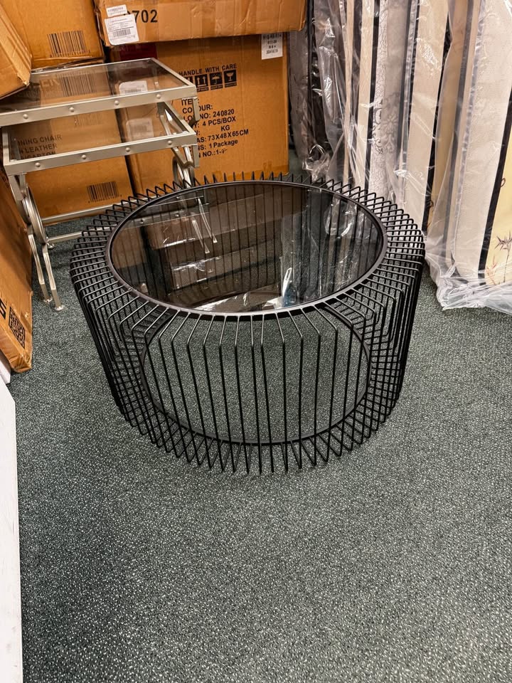Round Coffee Table with Tempered Glass - photo 3