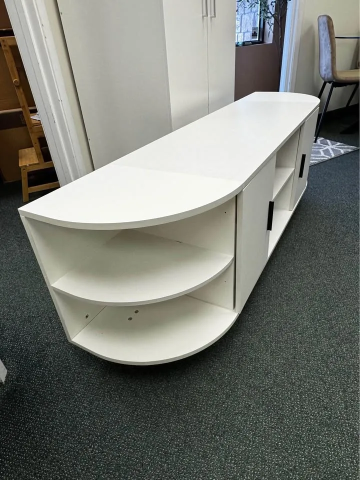 White TV Stand with Storage and Wooden Legs ▫️BRAND NEW▫️ image indicator(4)