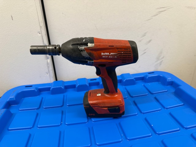 Hilti SIW 22T-A 1/2" Cordless Impact Wrench
