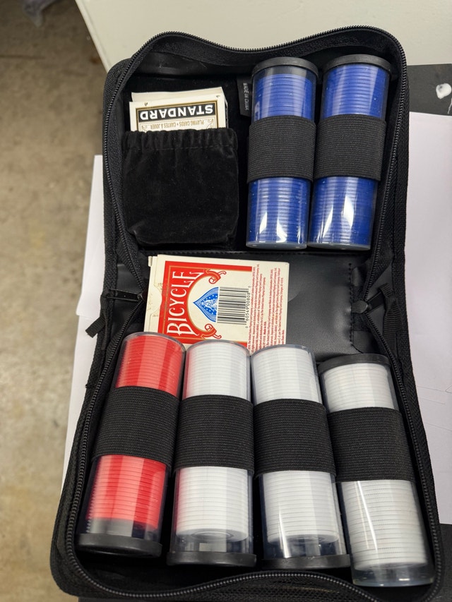 Bicycle poker set