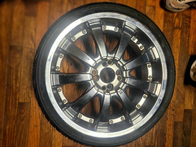 Diamondback 215/35/R18 on Chrome Wheel