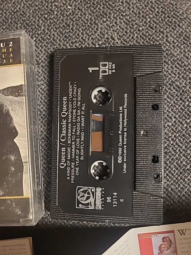Queen Classic Queen Cassette Tape