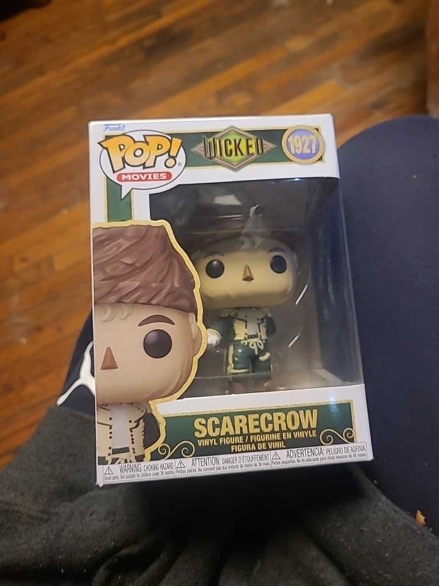 Funko Pops: Tramp with Puppy #1554 & Scarecrow #1927 - photo 2