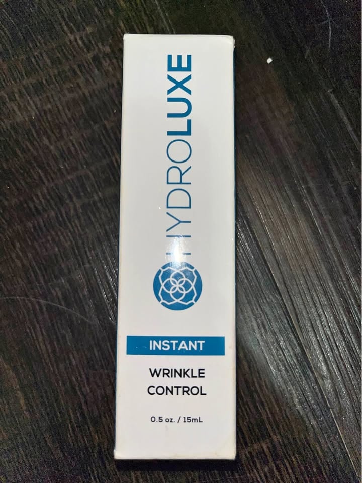 Hydroluxe Instant Wrinkle Control