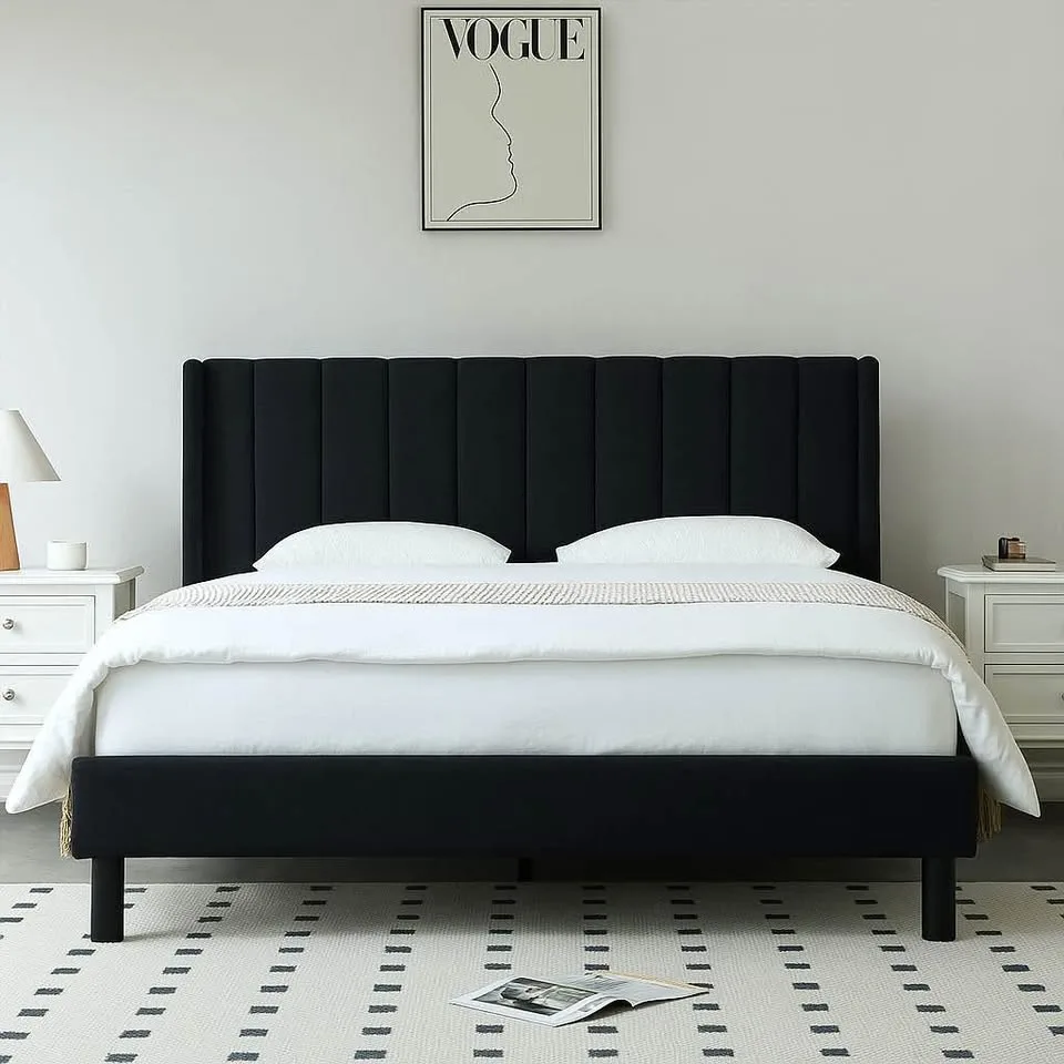 Queen Velvet Bed - BRAND NEW image indicator(2)