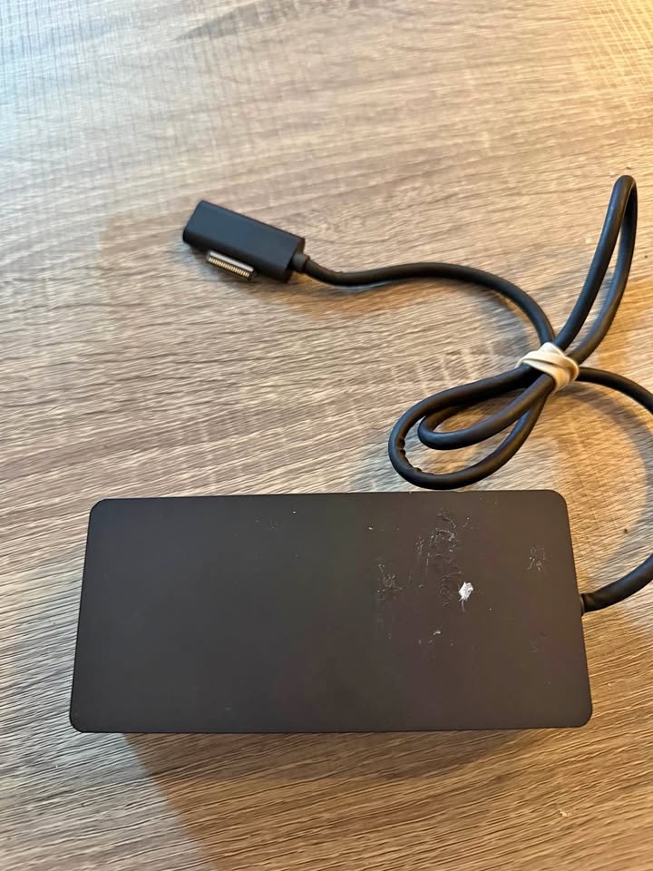 Microsoft Surface Dock