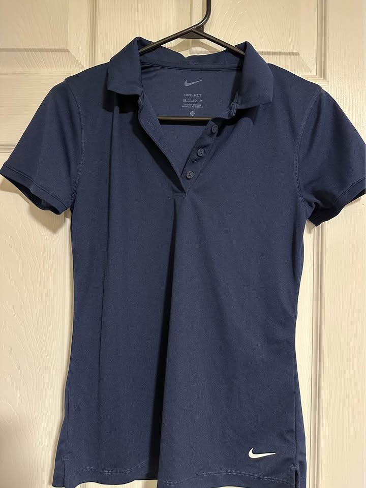 Two golf shirts for $5 - photo 2