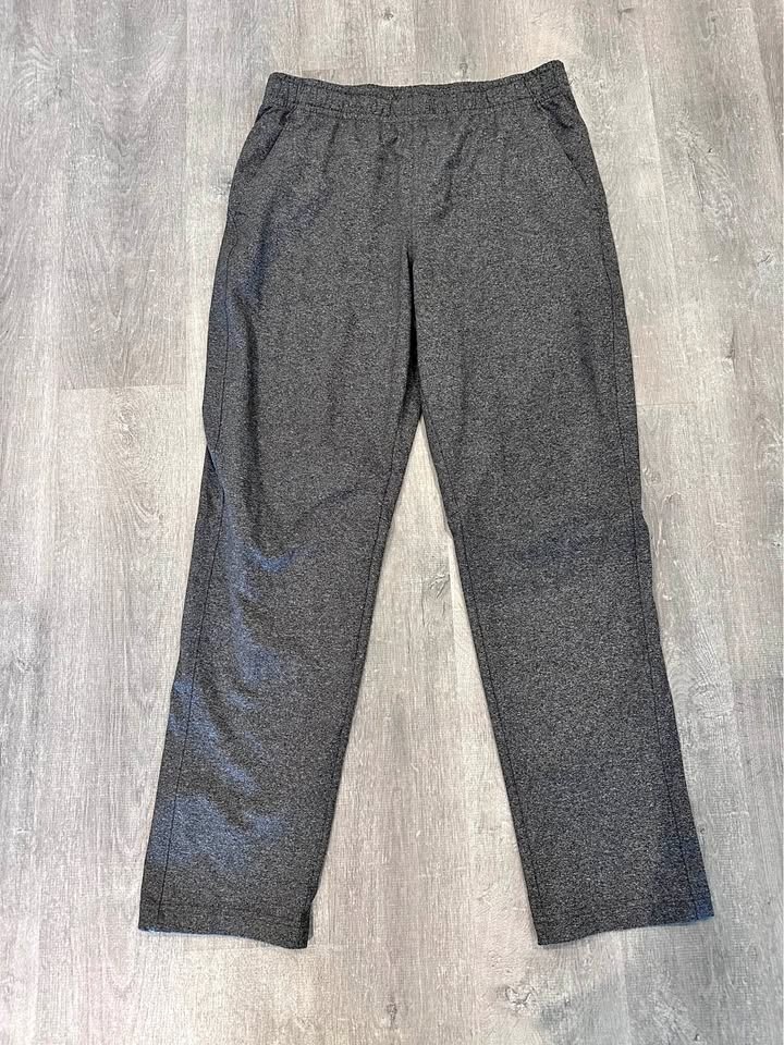 Grey color pants for men