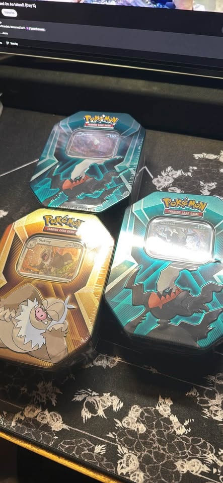 Pokemon Triple Whammy Tin - photo 2