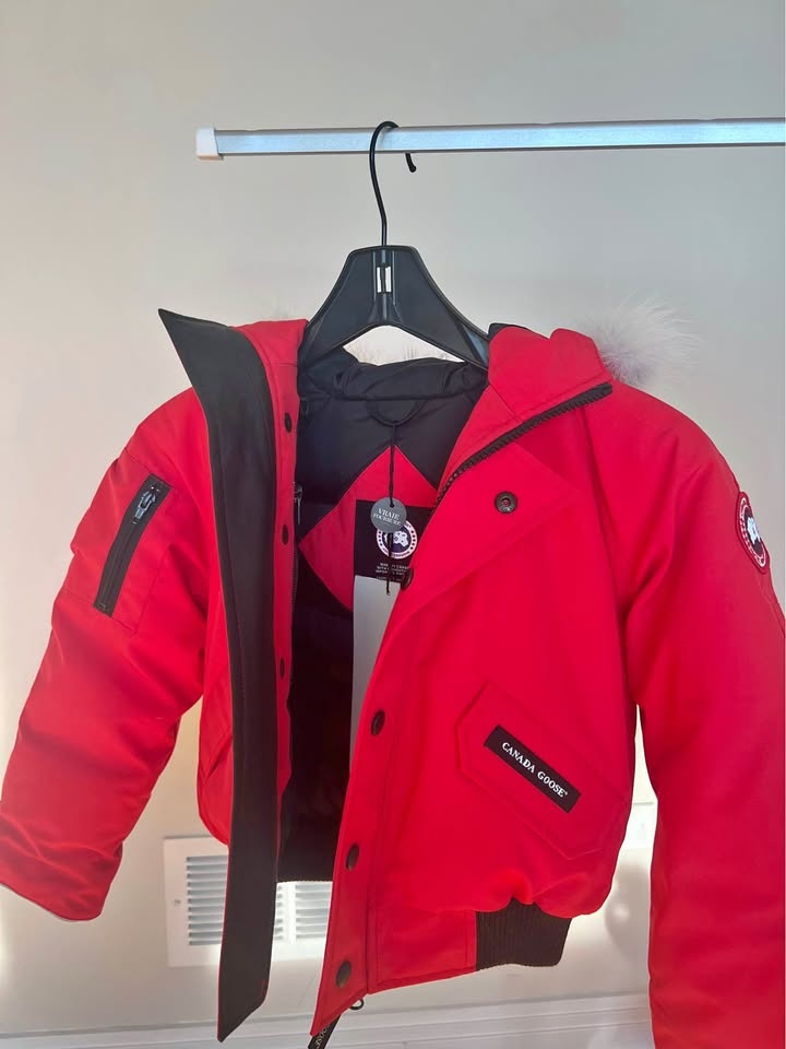 Canada Goose Kids/Youth XS(6) Winter Parka - Red