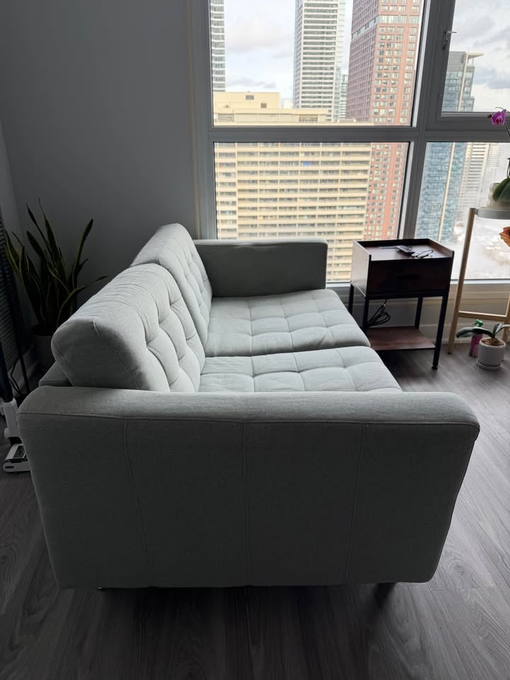 Ikea sofa - photo 2