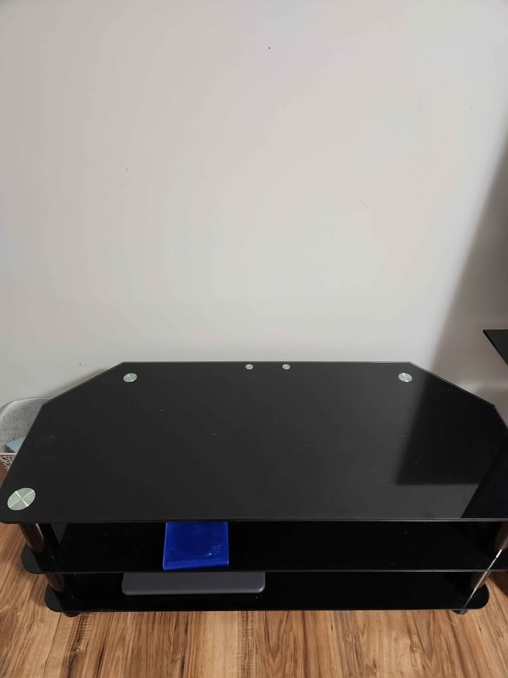Tv Table - photo 2