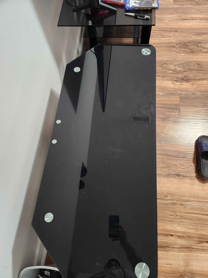 Tv Table - photo 3