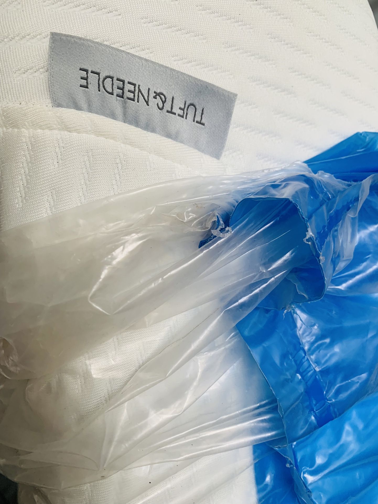 Tuft And Needle Firm Padded Queen Size Mattress Still In Wrap.