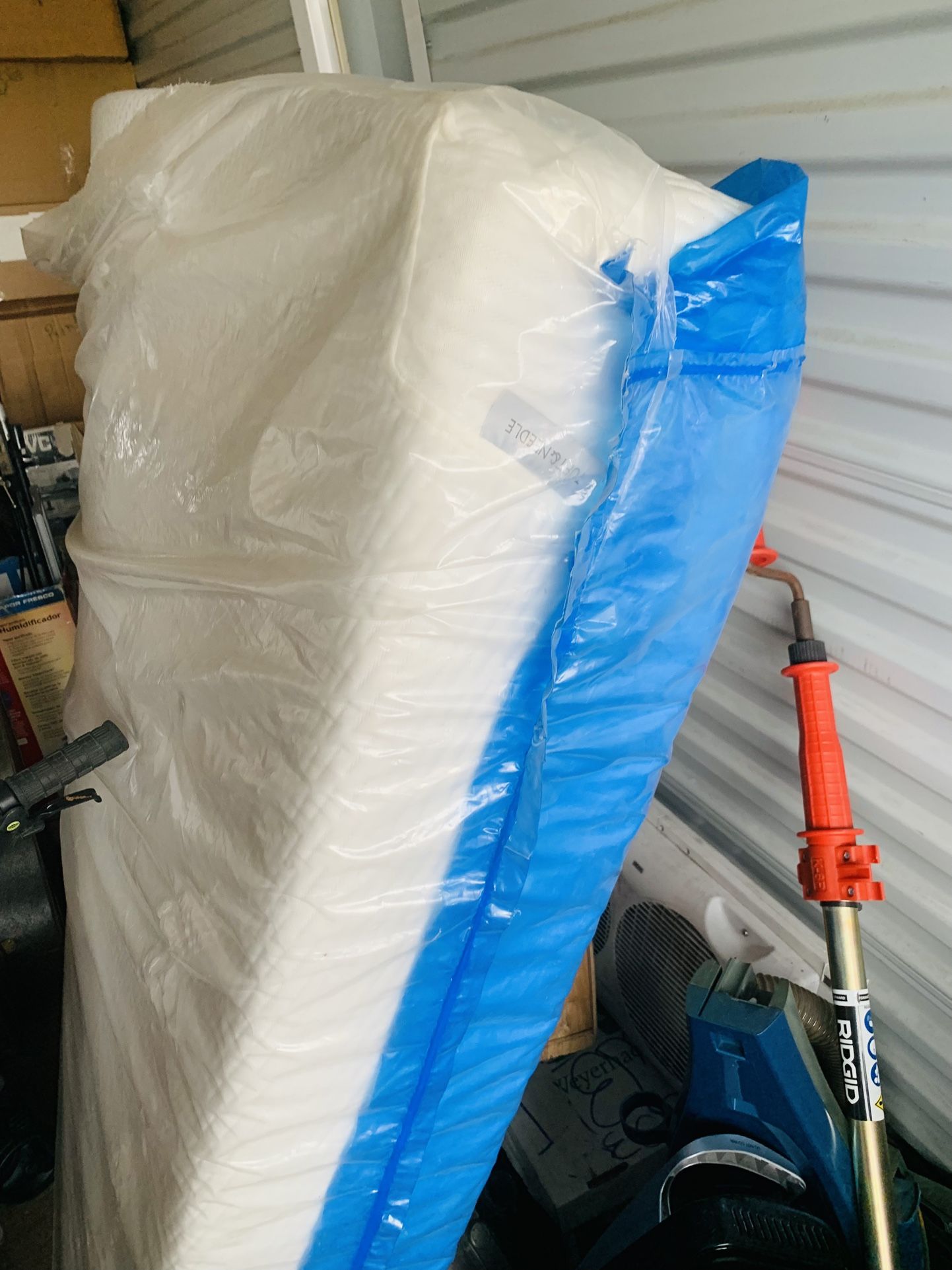 Tuft And Needle Firm Padded Queen Size Mattress Still In Wrap. - photo 2