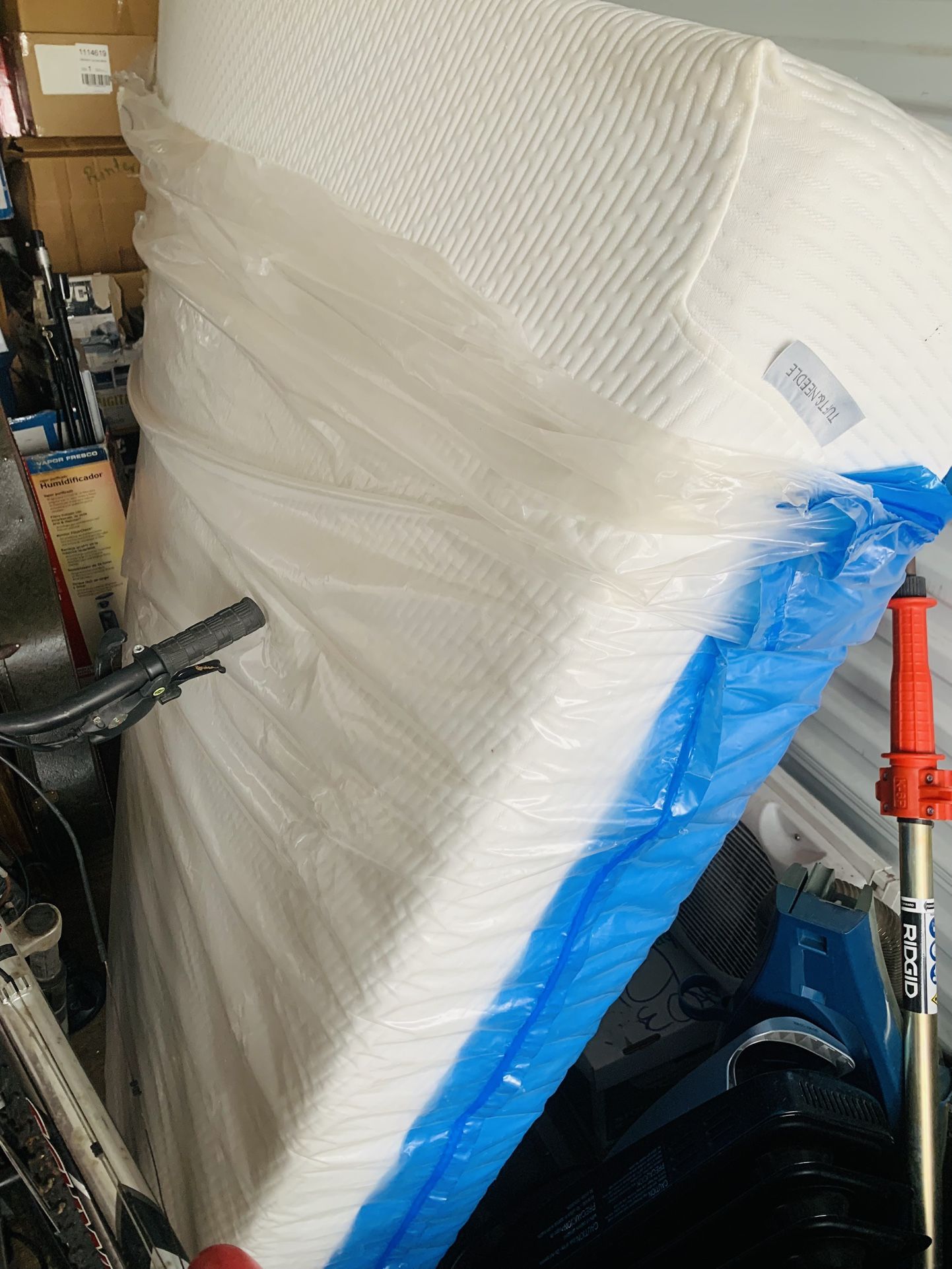 Tuft And Needle Firm Padded Queen Size Mattress Still In Wrap. - photo 4