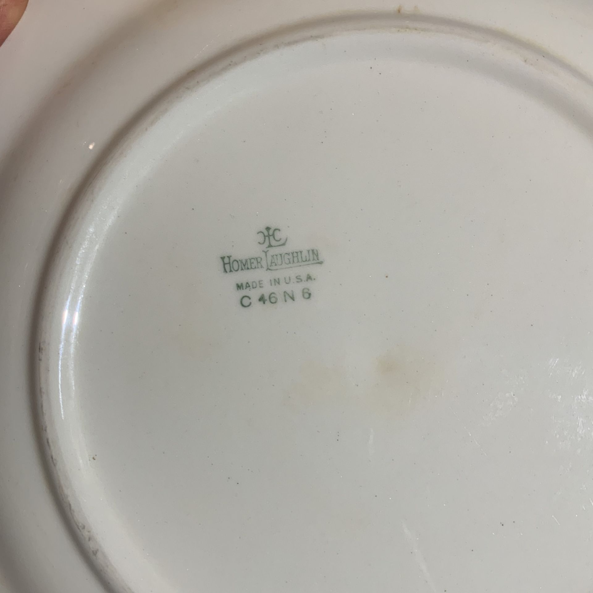 Homer Laughlin Legendary Ceramic Dinner Plate - White w/ Red Flo - photo 2