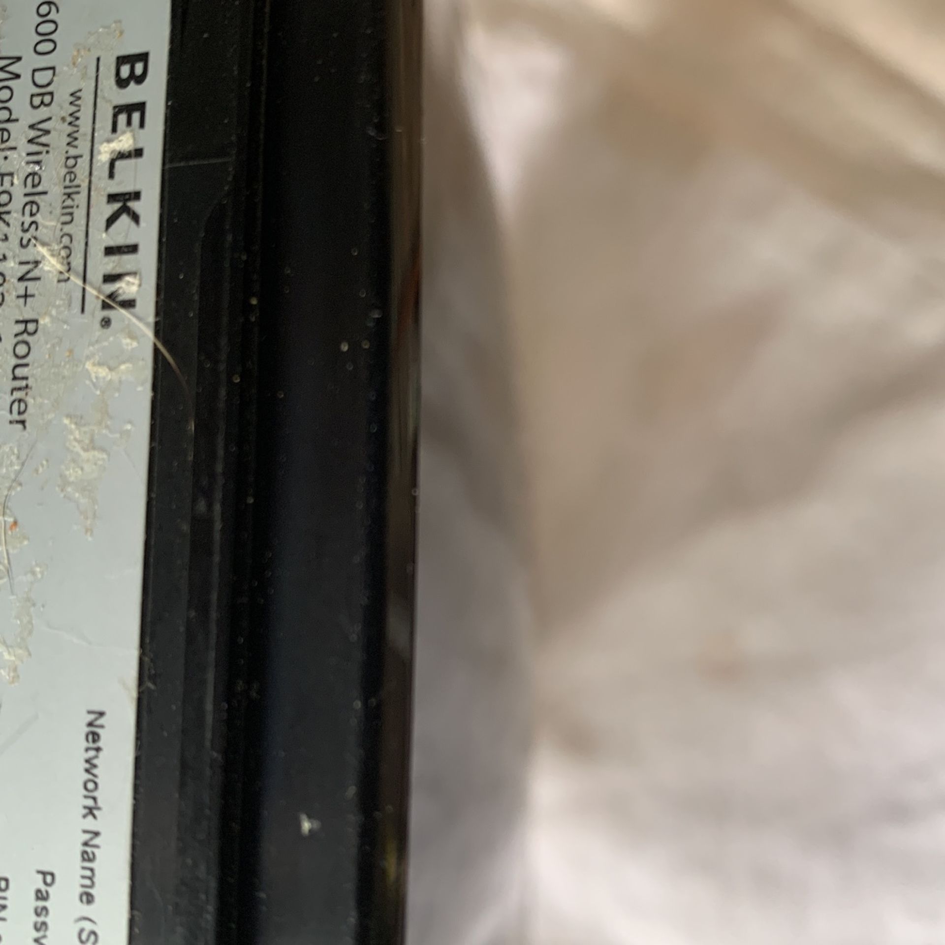 Belkin N600 DB Wireless N+ Router Model F9K1102v1 - photo 4