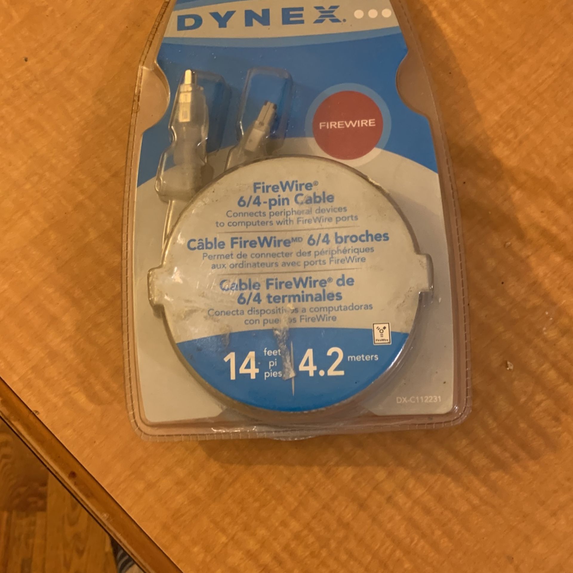 Dynes DX-C112231 FireWire 6 to 4 Pin Cable (14 Ft, New)