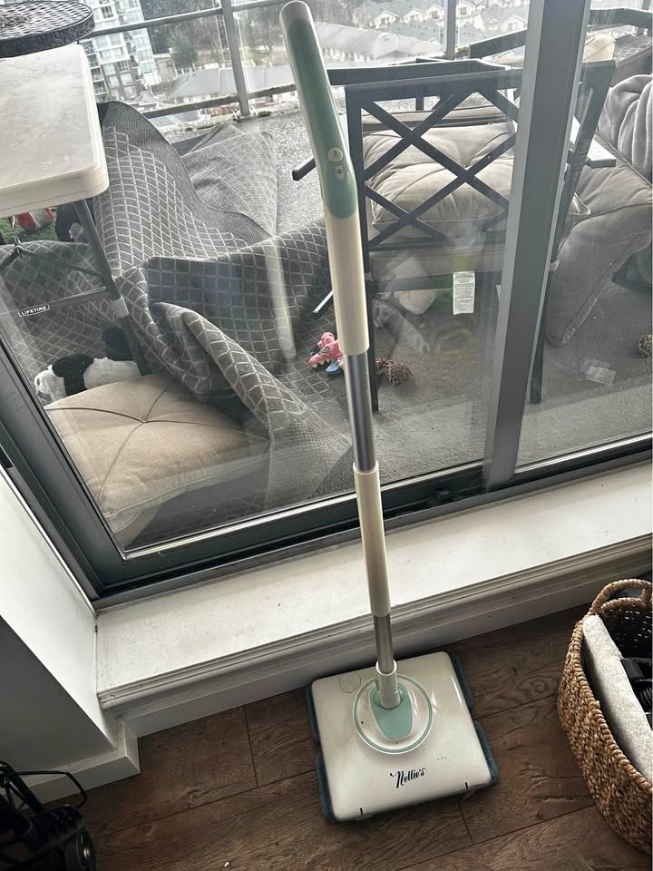 Electric Floor Mop — Great for Hardwood/Tile
