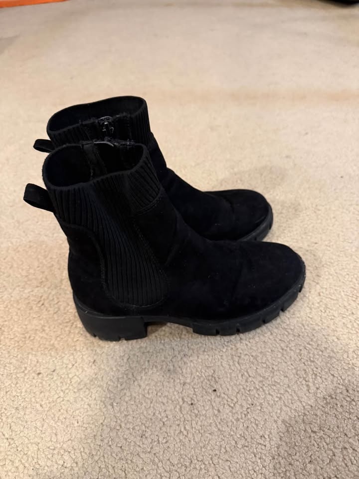 Time and Tru Zip Up Women's Black Ankle Boots - photo 4