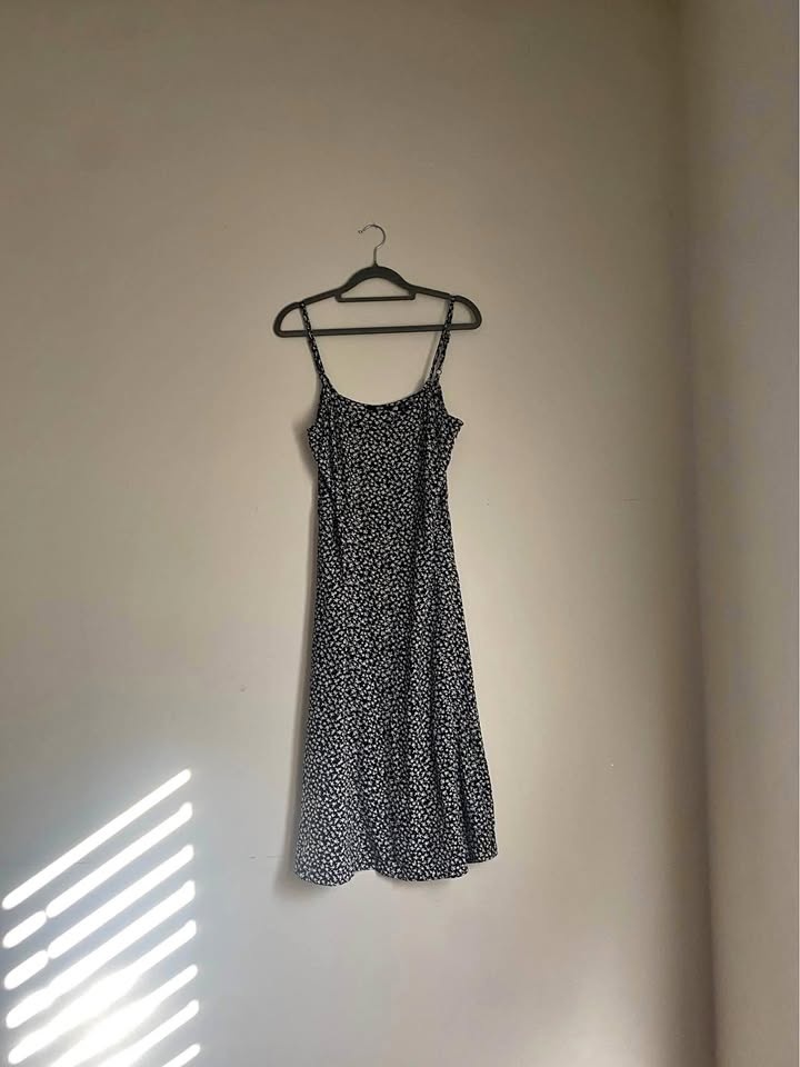Uniqlo Floral Print Dress - Size XS