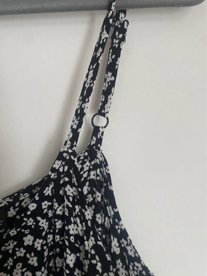 Uniqlo Floral Print Dress - Size XS - photo 4
